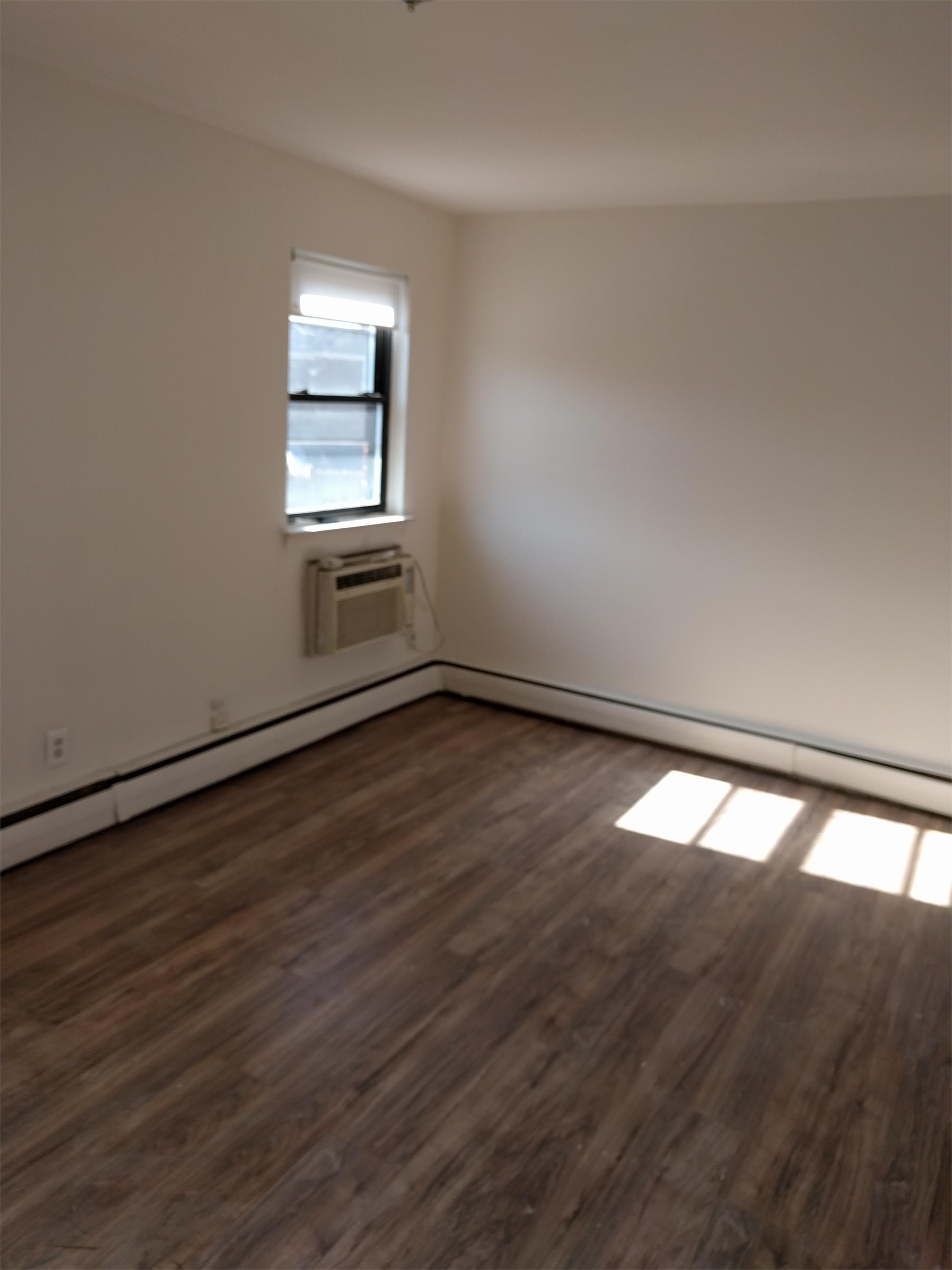 901 East Cliveden - 2